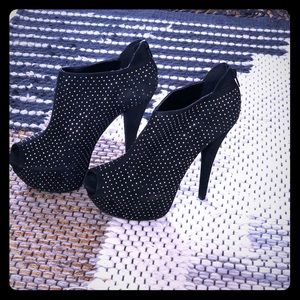 Madonna Truth or Dare booties